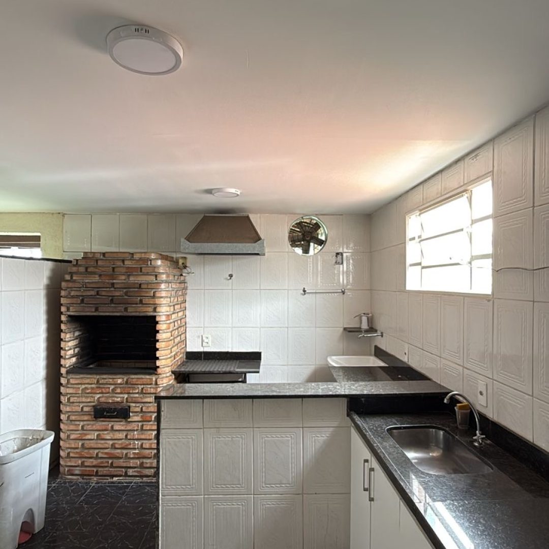 b3f8e3ef-3335-443c-93e9-ef4f2c1bd4ea